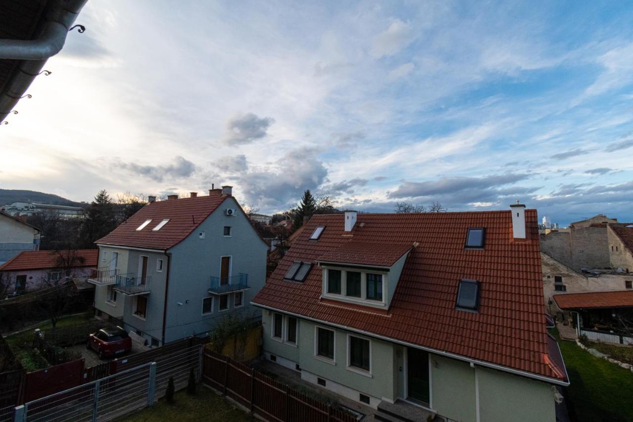 Lua Solis In The Old Town W/ Mt Tampa Views Apartment Brasov