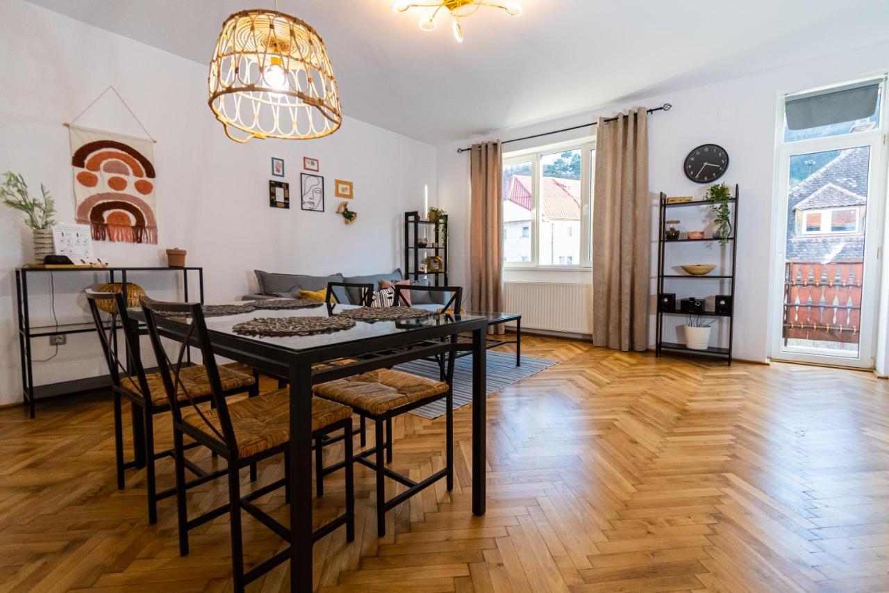 Appartamento Lua Solis In The Old Town W/ Mt Tampa Views Braşov